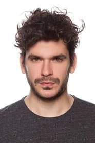 Noël Czuczor as Freddy