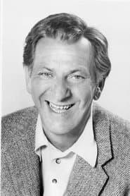 Jack Klugman في دور Juror 5