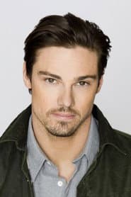 Jay Ryan as Matt Slater