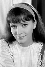 Anna Karina في دور Marie Cardona