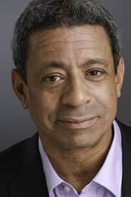 Peter Landi dans le rôle de Dr. Soames