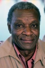 Moses Gunn dans le rôle de Joe Mott