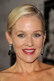 Penelope Ann Miller dans le rôle de Edna Purviance