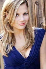 Stephanie Lemelin dans le rôle de Mei Ling (voice)