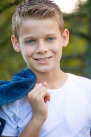 Spencer Kingsley as Carter