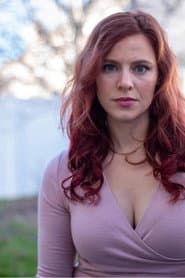 Sarah Mae Robinson dans le rôle de Blair Watson