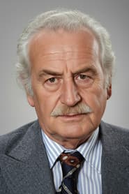 İlhan Hemşeri في دور Saim Bei