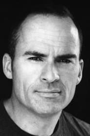 Mark Derwin dans le rôle de Vincent Scarno