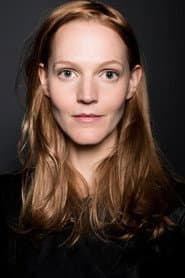 Annette Lober dans le rôle de Tyra
