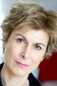 Marie Boissard as Annie