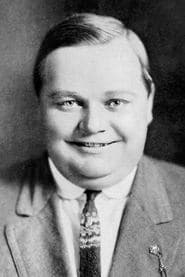 Roscoe Arbuckle as Stagehand