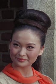 Helen Funai dans le rôle de Sakito