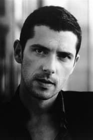 Melvil Poupaud dans le rôle de L'acteur connu