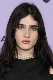 Nicky DeMarie dans le rôle de Ruby