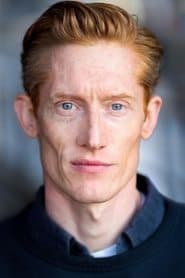 Jake Curran dans le rôle de Crawford