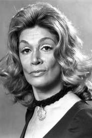 Sylvia Miles في دور Sally Todd