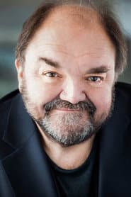 Benoît Dagenais dans le rôle de Alphonse Lécuyer