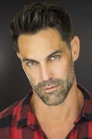 Jason-Shane Scott dans le rôle de Teacher