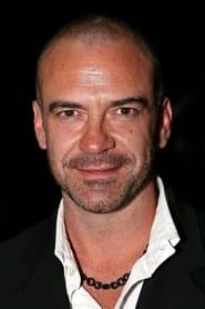 Alan van Sprang في دور Dareios