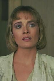 Virginia Bryant dans le rôle de Canary