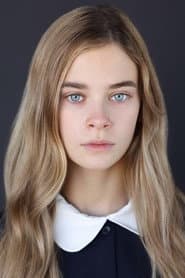 Carina Battrick dans le rôle de Valeria