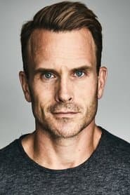Gabriel Hogan dans le rôle de Nate