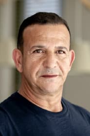 Najib Amhali as Ali