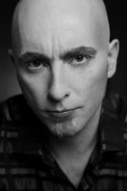 Rurik Sallé as Chasseur