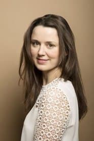 Emily Bevan dans le rôle de Nurse Margaret
