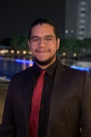 Edgardo Guillén في دور José