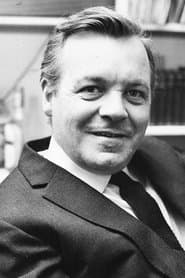 Patrick Wymark dans le rôle de le propriétaire