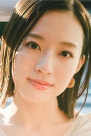 Ayu Manaka as Romola de Pulszky