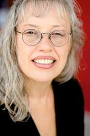 Victoria Patenaude dans le rôle de Motorist