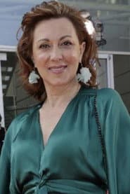 Maria João Abreu dans le rôle de Amália