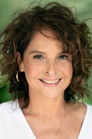 Drica Moraes as Silvinha