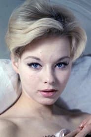 Jill Haworth as Ens. Annalee Dorne