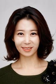 So Hee-jung as Woo-yeon's Mother