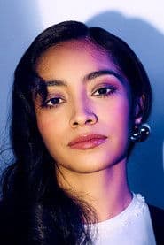 Anna Díaz as Estela