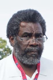 Joe Greene في دور Coach's Buddy / Policeman