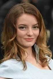 Dakota Blue Richards dans le rôle de Lyra Belacqua