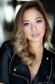 Arielle Tuliao dans le rôle de Stacey