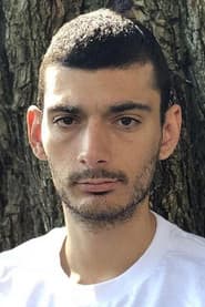 Paul Denino dans le rôle de Self