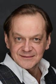 Mikhail Gorevoy as Rostov