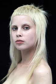 Yo-Landi Visser dans le rôle de Yo-Landi