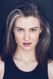 Kathrine Barnes dans le rôle de Claire Dean