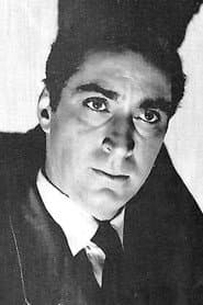 Stanley Waxman في دور Dr. Harding