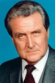 Patrick Macnee dans le rôle de Tibbett