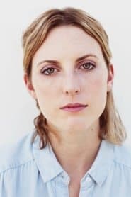 Diana Irvine في دور Casey