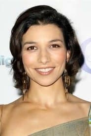 Agni Scott as Nikki