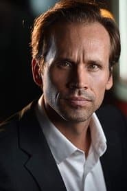 Tobias Jelinek as Father Gibbons